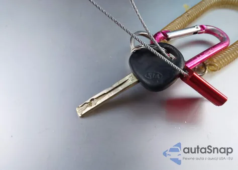 2010 Kia Rio Lx z USA, uszkodzony, nr VIN KNADH4A3XA6645311